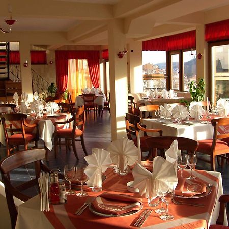 Meridian Hotel Bolyarski فيليكو ترنوفو المطعم الصورة